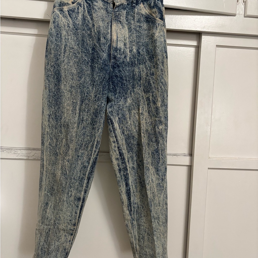 High waisted (Mom Jeans) Blue Acid Wash Jeans